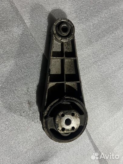 Подушка опора двигателя Chevrolet Lacetti