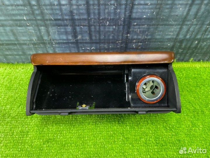 Пепельница Volkswagen Passat Variant B5 AZX 2005