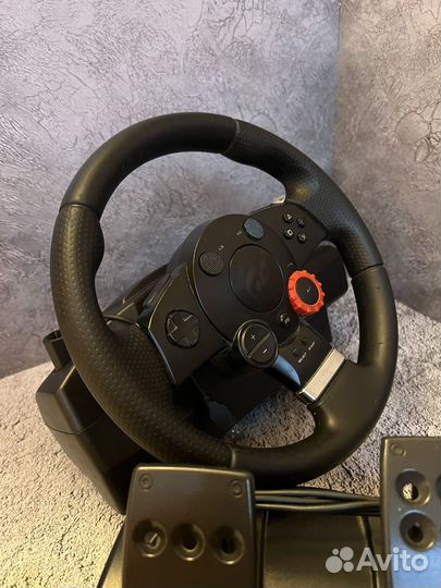 Игровой руль logitech driving force gt