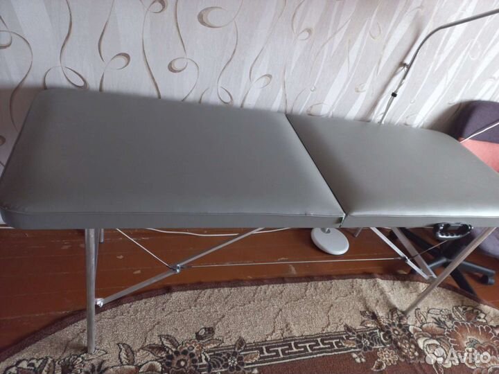 Кушетка косметологическая