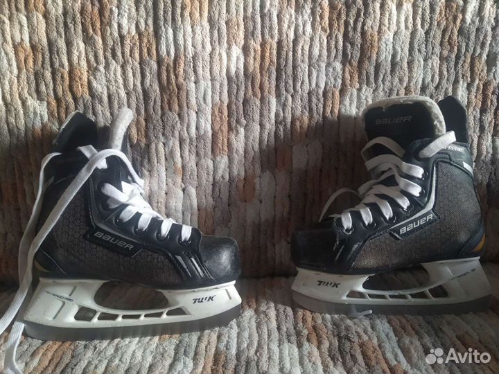 Хоккейные коньки bauer 29размер