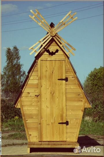 Дачный туалет с декором пяе 690