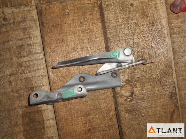 Петля капота subaru legacy