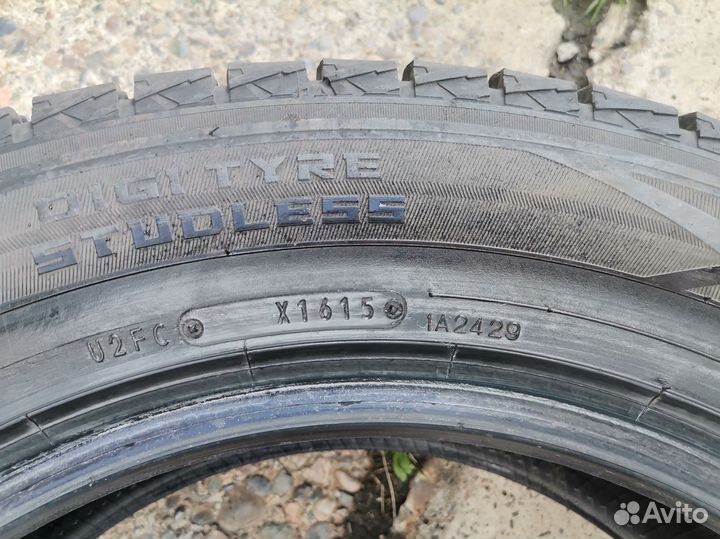 Dunlop Winter Maxx SJ8 225/60 R17