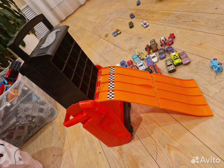 Кейс-автотрек Hot Wheels
