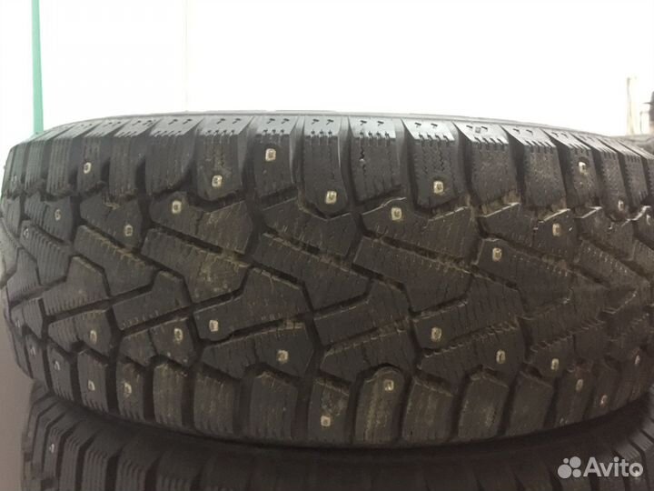 Pirelli Ice Zero 205/55 R16