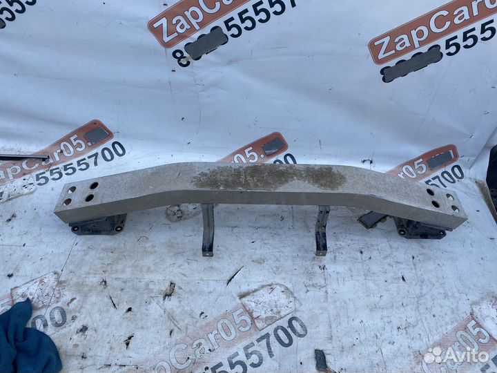 Infiniti Fx37/Qx70 усилитель заднего бампера