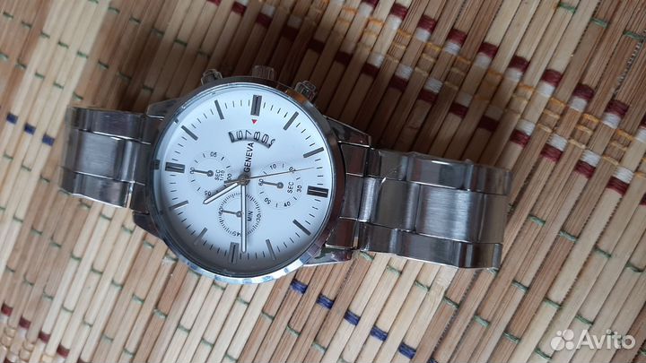 Наушники и часы