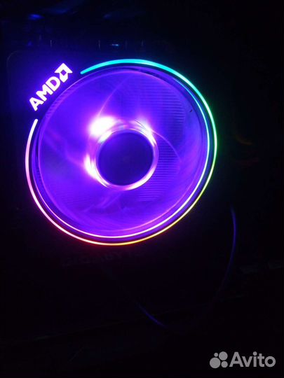 Процессор Ryzen 3700x + Кулер Wraith Prism