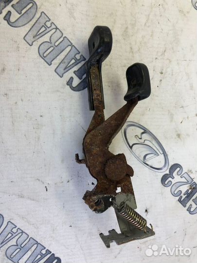 Ручка открывания багажника daewoo lanos