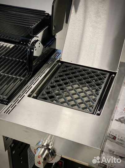 Газовый гриль Char-Broil Professional PRO 3S