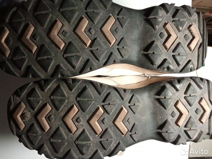 Кроссовки зимние