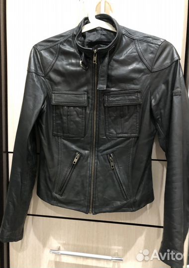 Стильная кожаная куртка