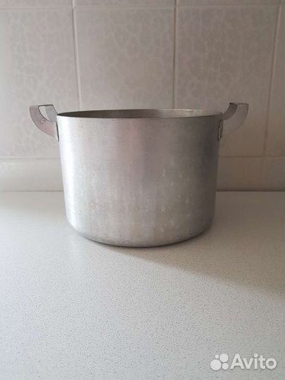 Кастрюля алюминиевая СССР 10 литров