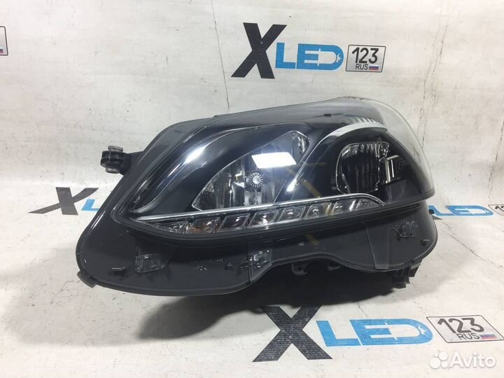 Фара правая левая Mercedes W212 LED рест