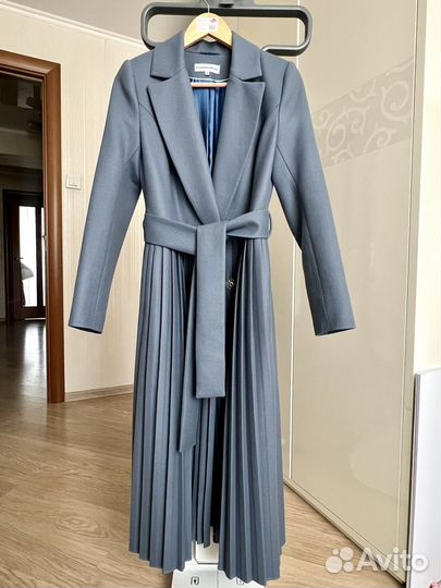 Пальто женское 42 44 бу