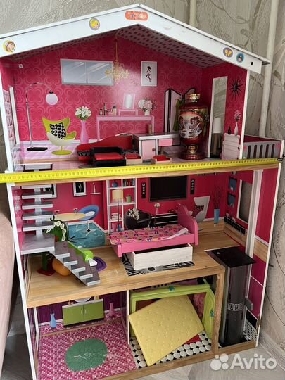Большой Кукольный домик с мебелью