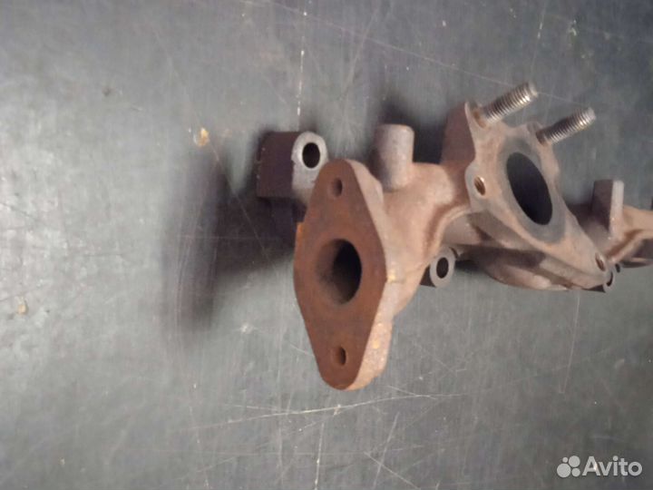 Коллектор выпускной Mazda 2.0 MZR-CD RF7J