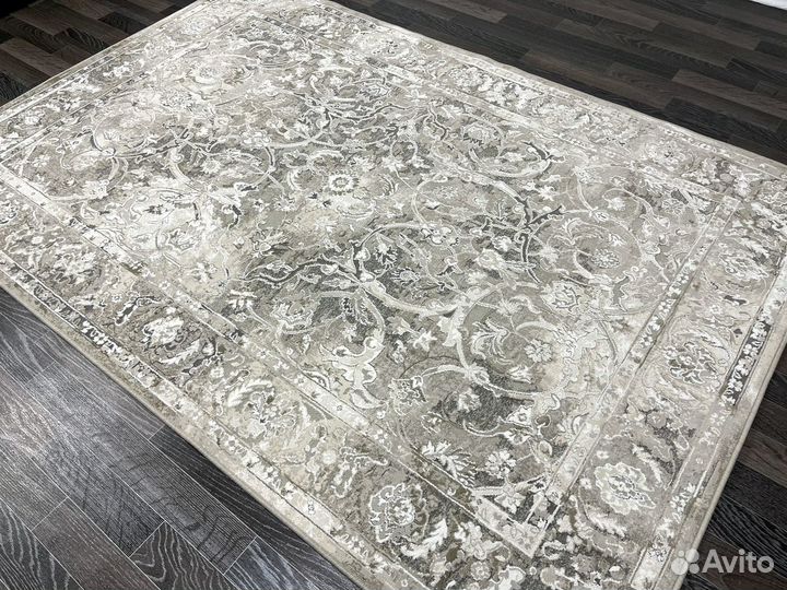 Ковер новый