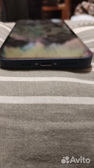 iPhone 12, 64 ГБ