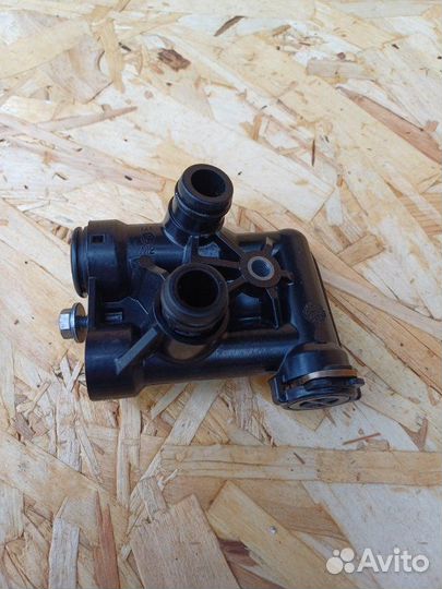 Термостат Bmw X6M F96 S63B44B (S63M) 2022