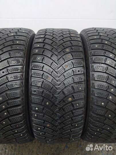 Michelin X-Ice North 2 235/55 R17 100R