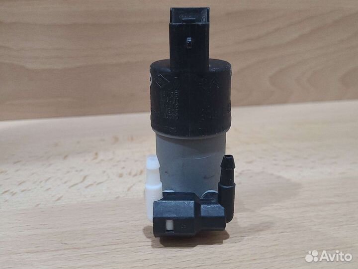 Насос омывателя Renault Peugeot