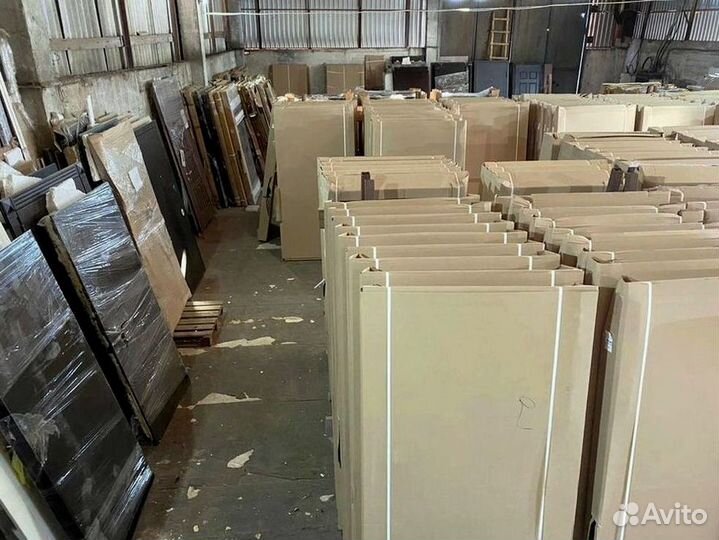 Входная дверь