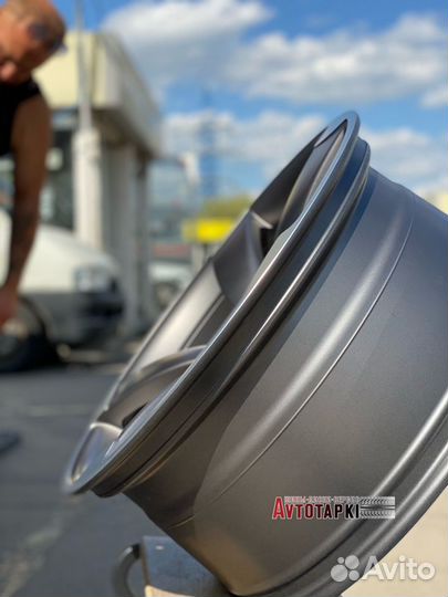 Ауди роторы r20 5-112 серые гоафит