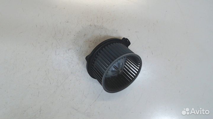 Двигатель отопителя Toyota Carina E, 1996