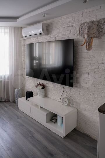 2-к. квартира, 60,3 м², 9/17 эт.