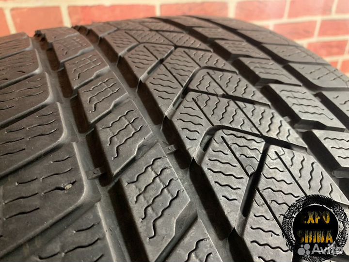 Pirelli Scorpion Winter 315/35 R21 и 275/40 R21 111V