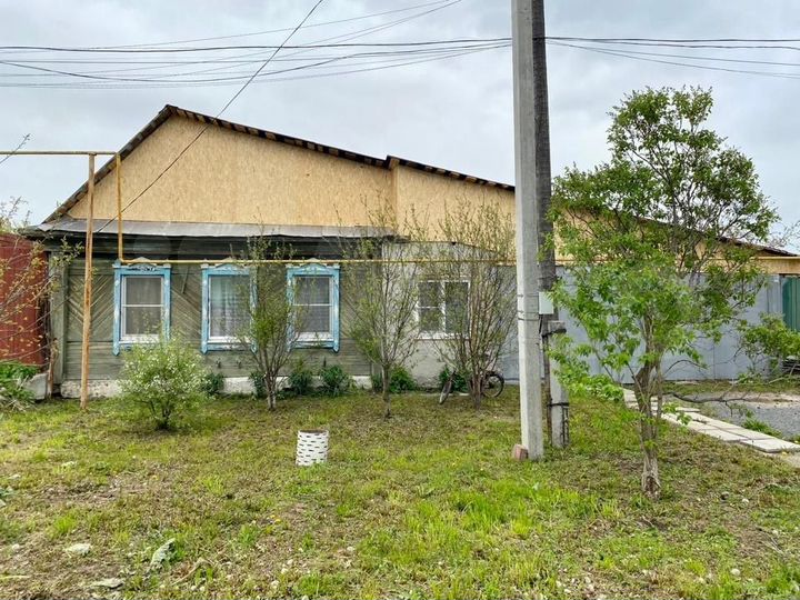 Дом 35 м² на участке 6 сот.