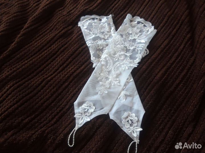 Перчатки свадебные