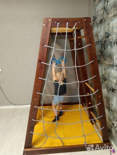 Детский спортивный комплекс