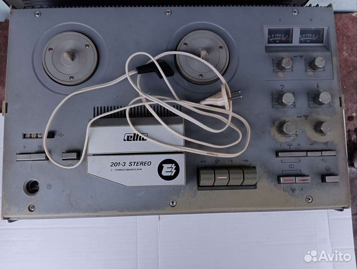 Катушечный магнитофон-приставка 