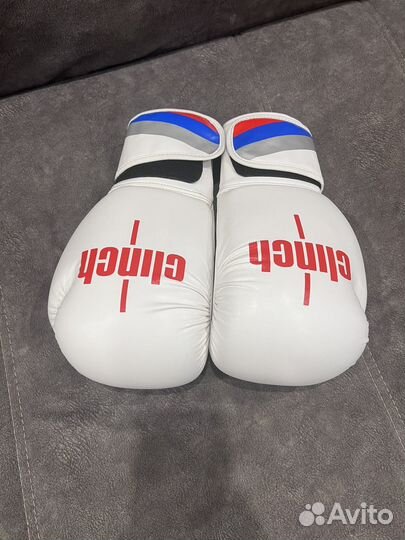 Боксерские перчатки 12 oz