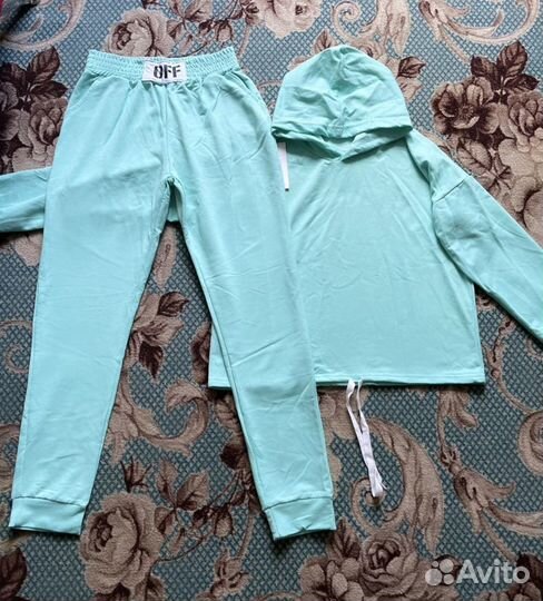 Женский спортивный костюм весна/осень 42,44