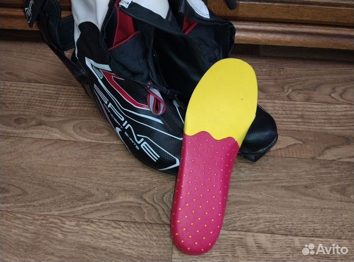 Лыжные ботинки Spine concept skate 296 р.40