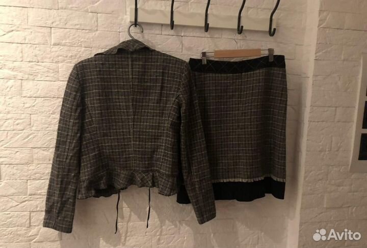 Костюм женский