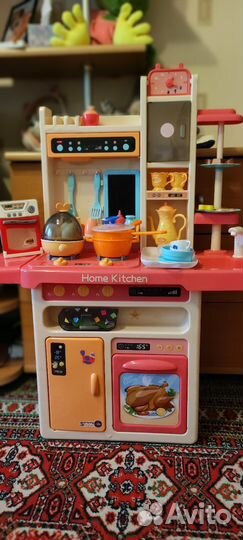 Детская игровая кухня с водой