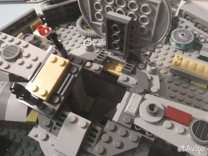 Lego Star Wars 75257 Сокол Тысячелетия