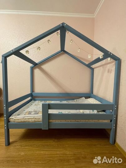Детская кровать домик модель 