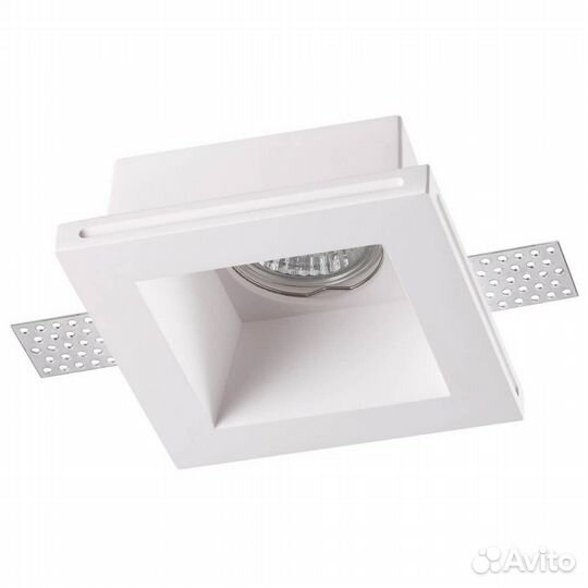Светильник встраиваемый