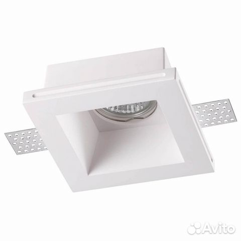 Светильник встраиваемый