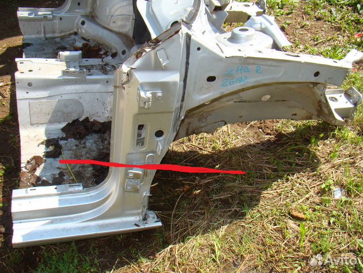 Лонжерон передний правый VW Jetta 5 (1K)