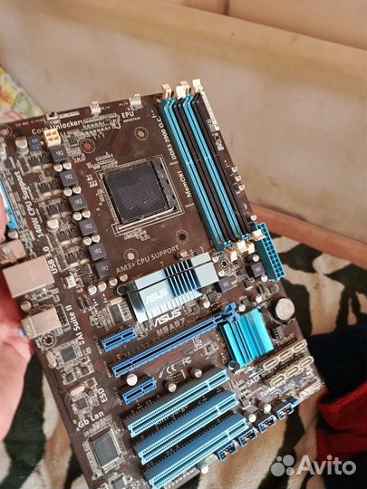 Материнская плата ам3
