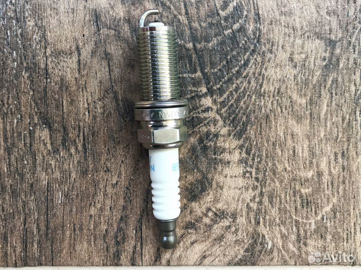 Свечи зажигания иридиевые ngk