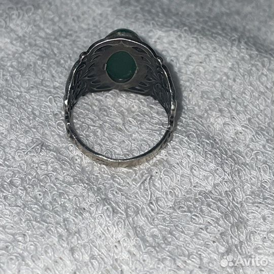 Кольцо с изумрудным камнем СССР (сзр)