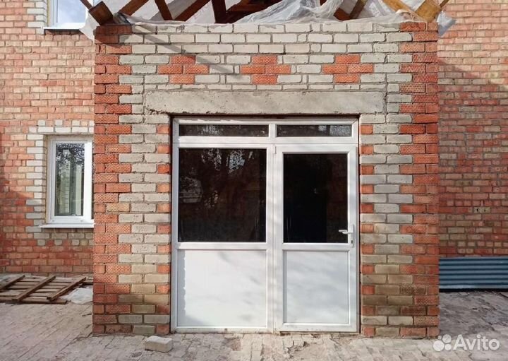 Двери со стеклом